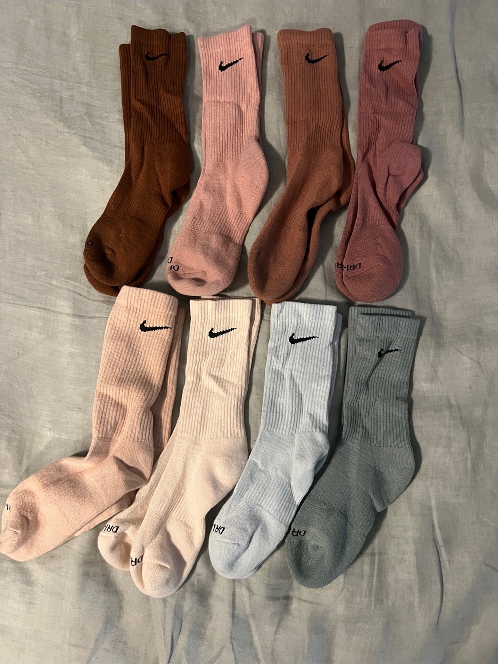 NWOT Nike socks